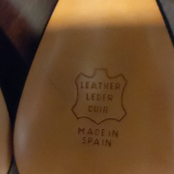 High Heels - Picture 6 of 7